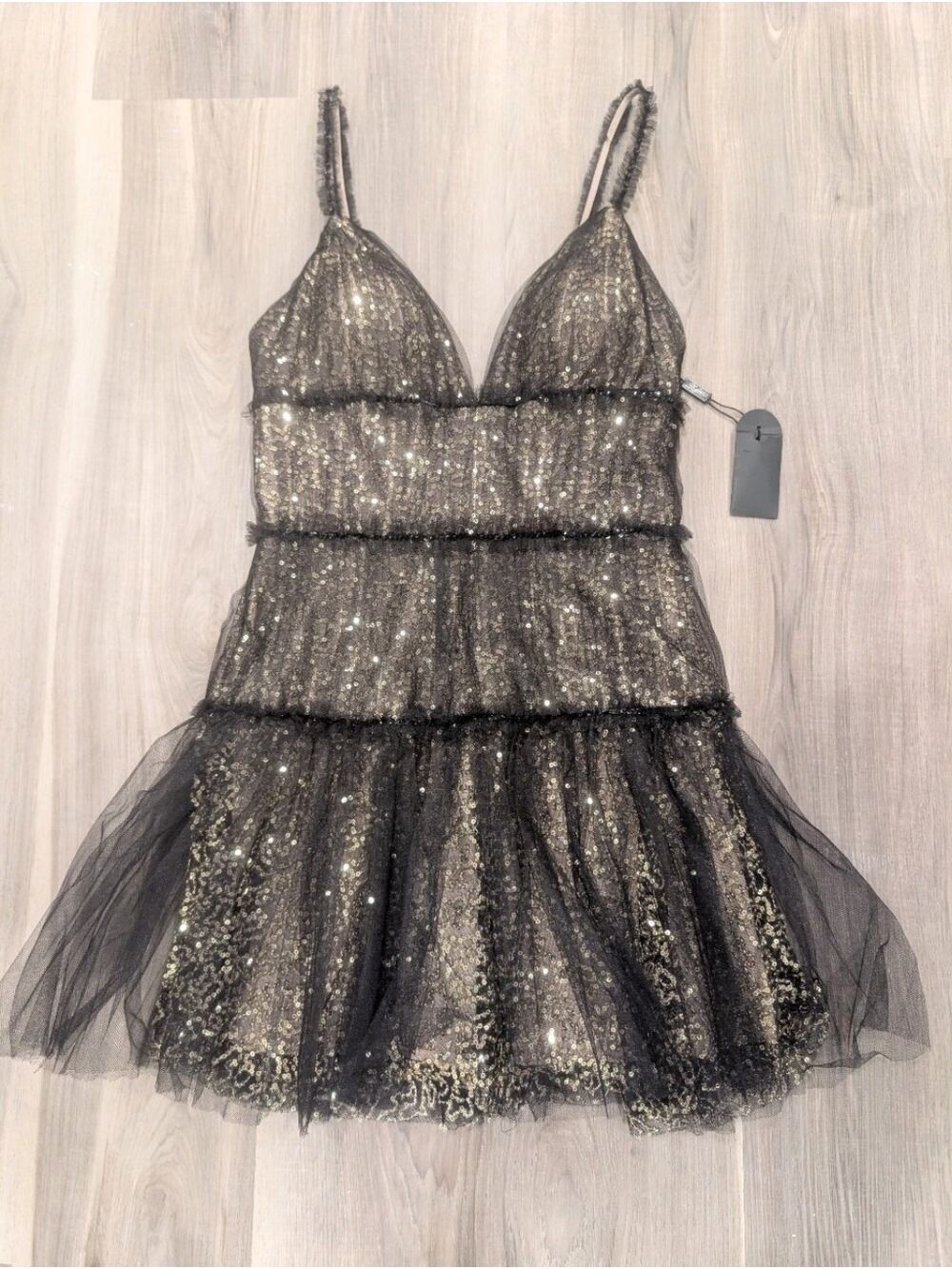 La Femme | Sequin Tulle Tiered Mini Cocktail Dress In Black Gold
